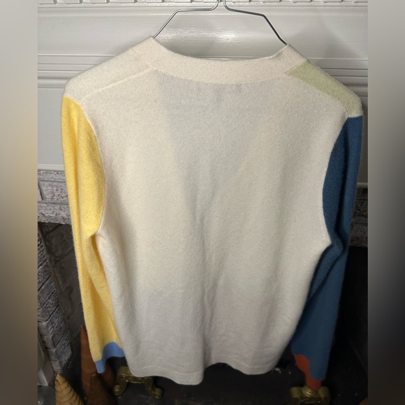 Neiman Marcus 100% Cashmere Colorblock Cardigan - Picture 3 of 5